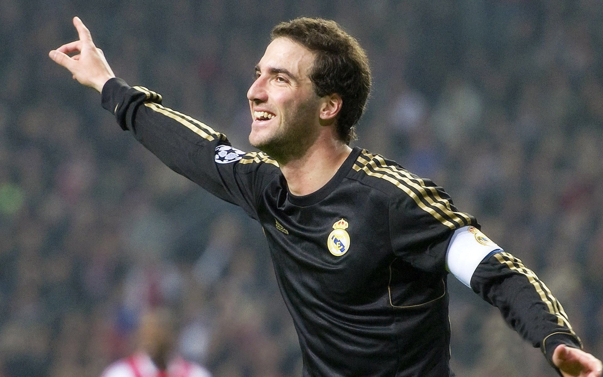 九游娱乐网页版-法甲：巴黎逆转里尔，争冠形势再起波澜，巴黎vs里尔法超杯